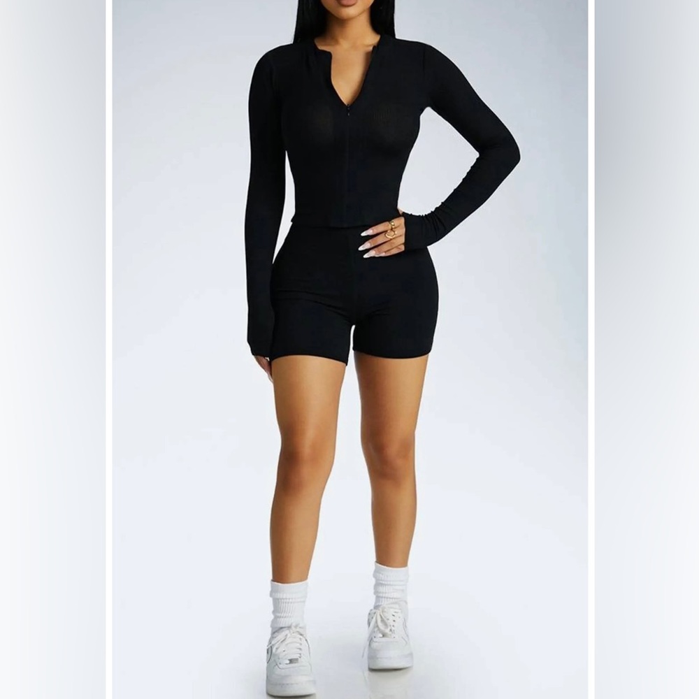 Naked wardrobe quarter zip